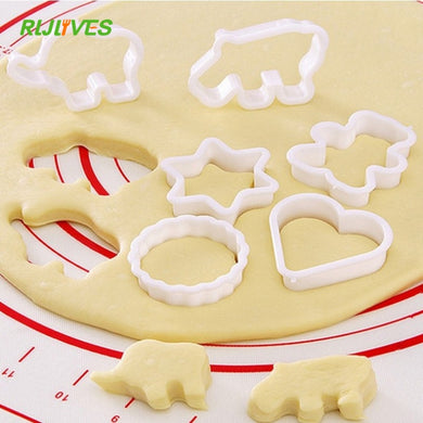 6Pcs/Set Plastic Animal Shape Cookie Mould - JEO STORE