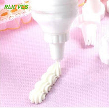 Load image into Gallery viewer, 1 Set=8Pcs Plastic Squeeze Cream Flower Bag Decorating  Kit - JEO STORE